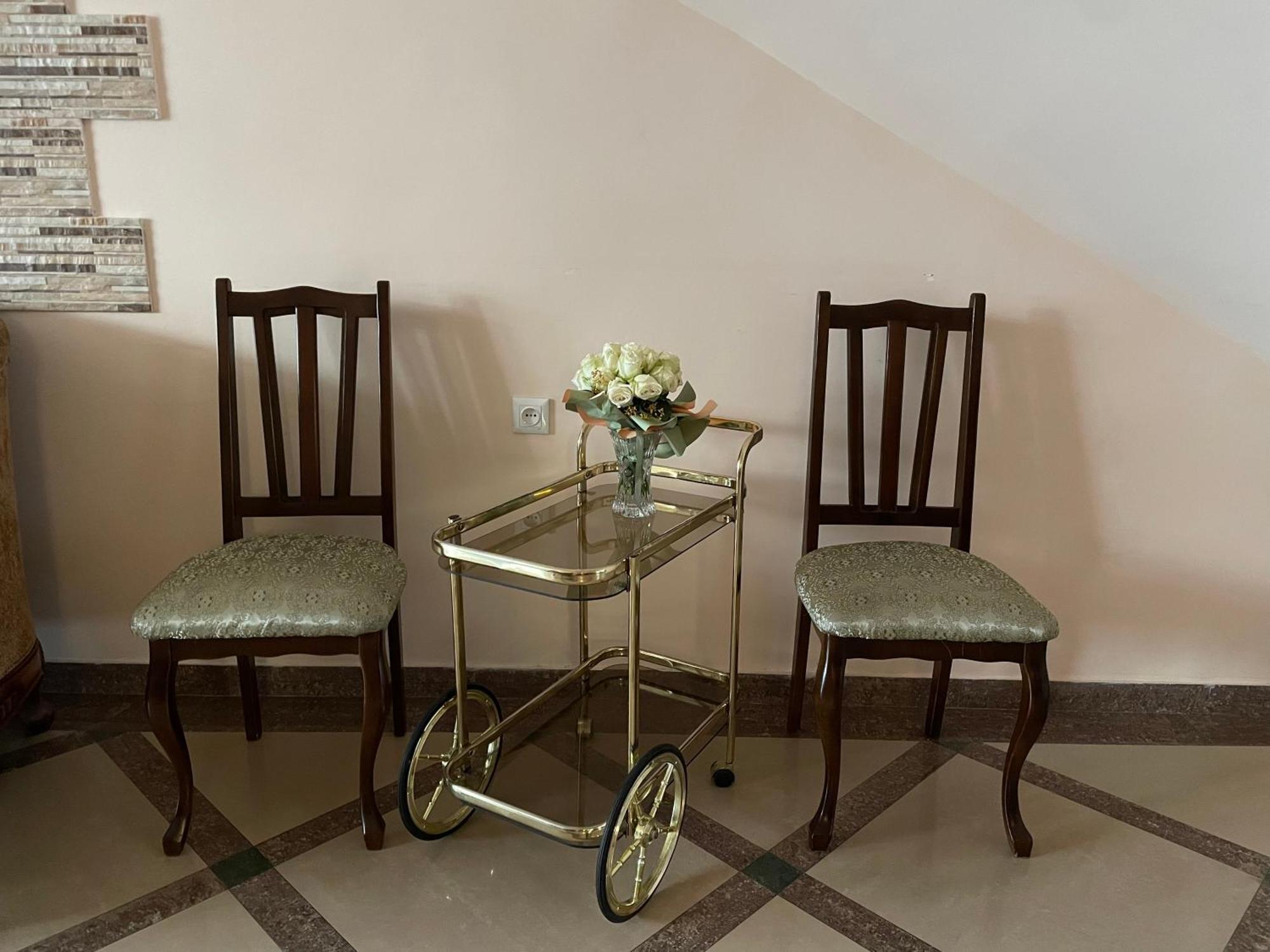 Bright And Modern 4Br Apartment - Center Of 예레반 외부 사진
