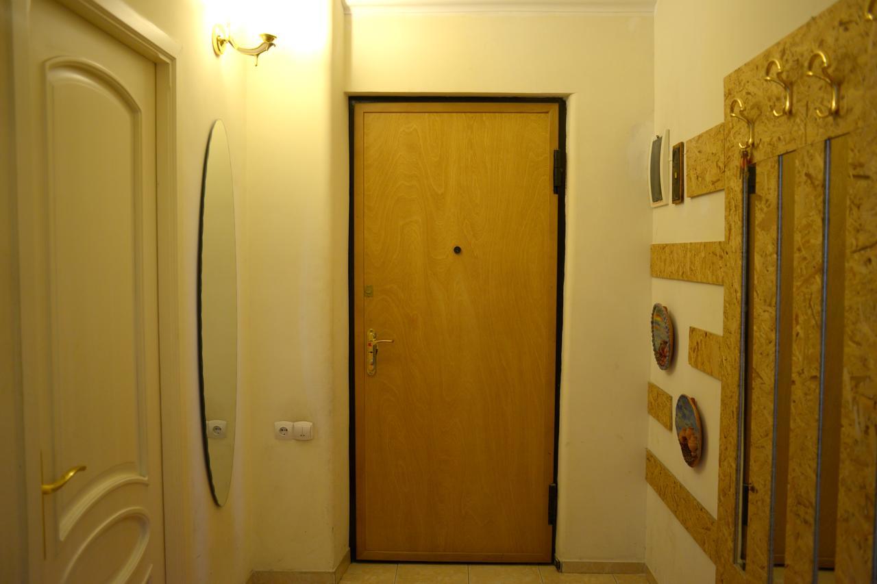 Bright And Modern 4Br Apartment - Center Of 예레반 외부 사진